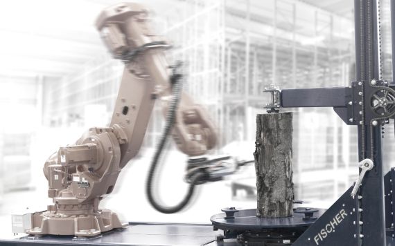 A robot programmed perfectly can also perform milling. You can find the details here