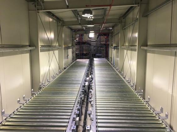 Rollenbahnen eignen sich für den Transport von Europaletten, Industriepaletten Gitterboxen in der Fördertechnik